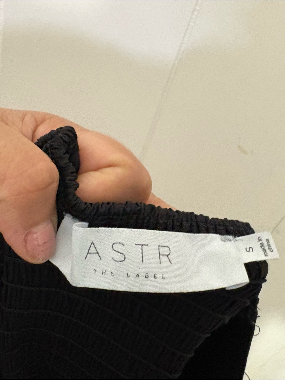 ASTR The Label Black Satin Cami Top Size Small Ruched Party Going Out - Picture 5 of 5